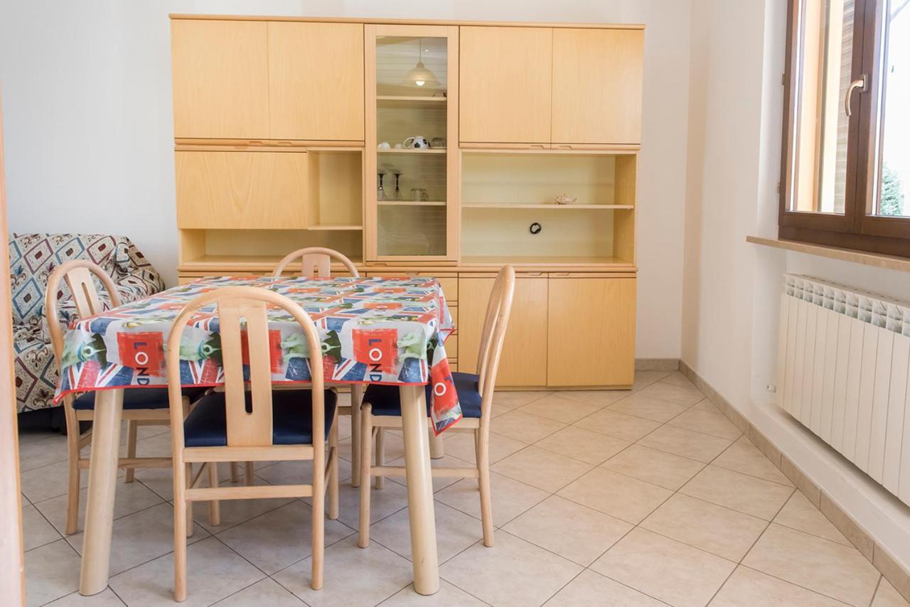S130 - Sirolo, Deliziosa Villetta Con Terrazzo Eksteriør bilde