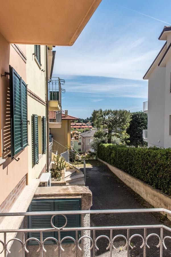 S130 - Sirolo, Deliziosa Villetta Con Terrazzo Eksteriør bilde